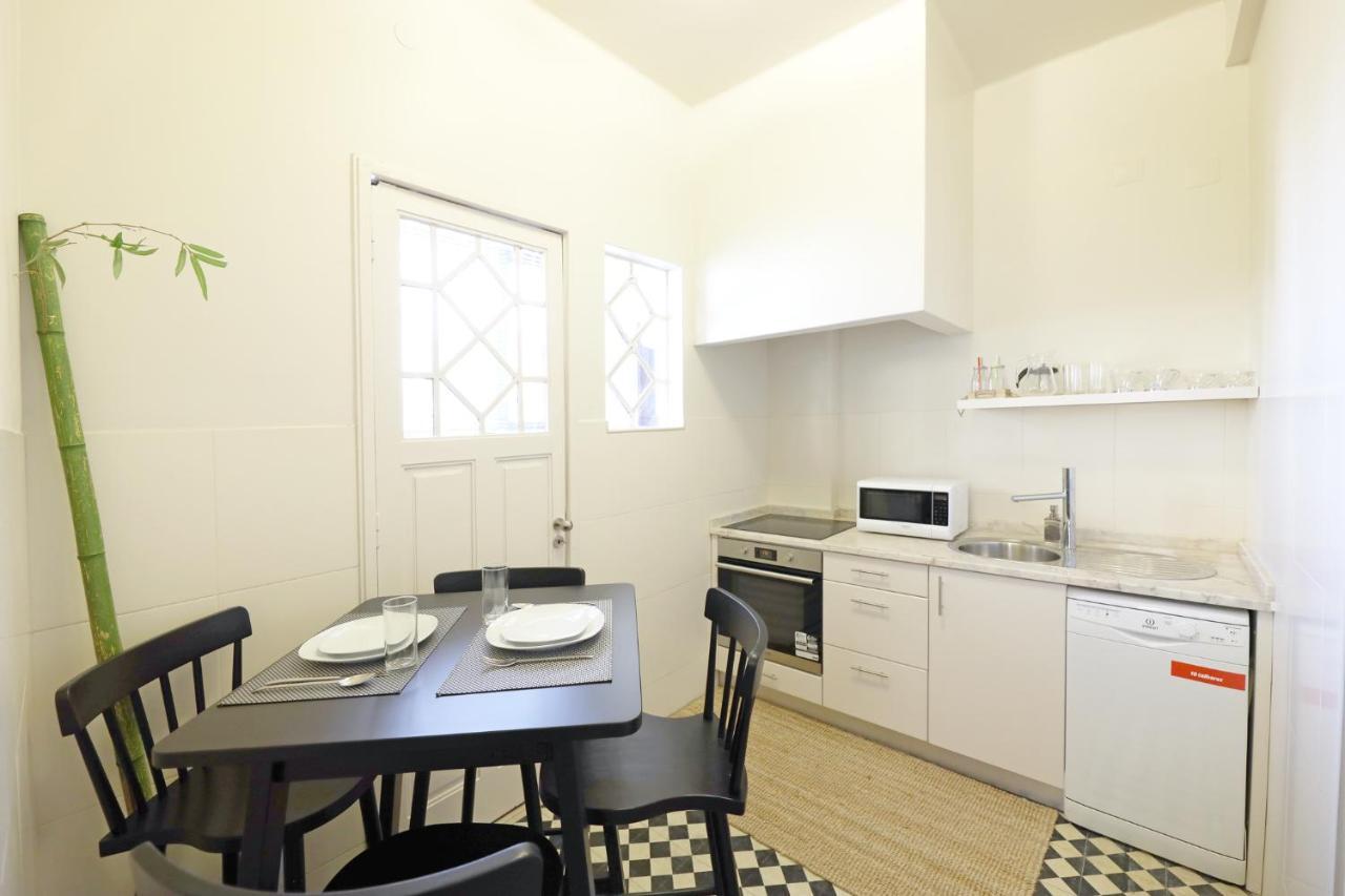 Flh Porto Spacious Flat Exteriör bild